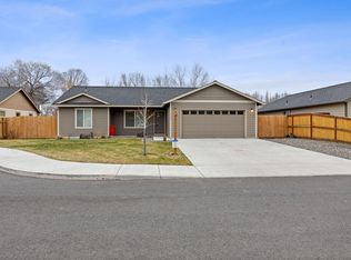 1068 NE Crista Ct, Prineville, OR 97754