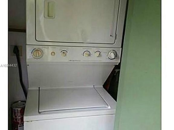 5th image of 10781 Cleary Blvd #3rd