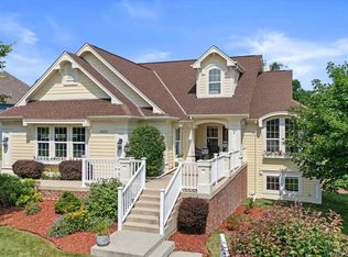 3022 Nostalgic COURT, Hubertus, WI 53033