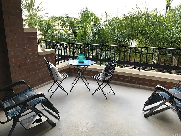 500 W Harbor Dr #318 — Photo 20