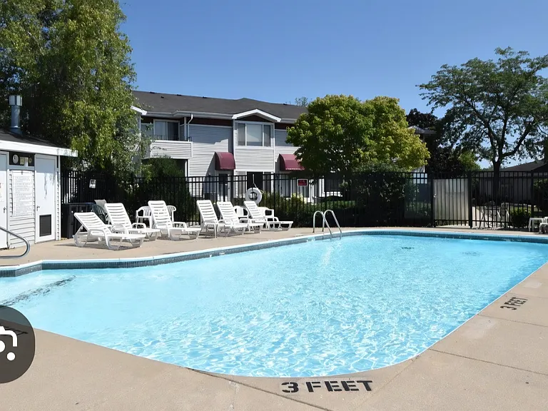 6621 Mariner Dr #7 — Photo 2