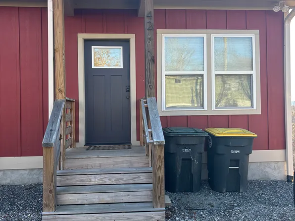 (undisclosed Address), Asheville, NC 28804