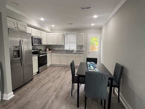 3rd image of 101 N Bentalou St