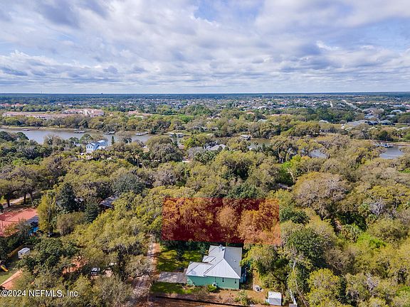 4th image of 15 DEBRA Drive