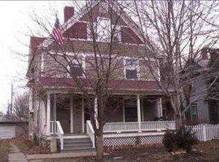 1110 SW 8th Ave, Topeka, KS 66606