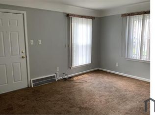 19733 Meyers Rd, Detroit, MI 48235