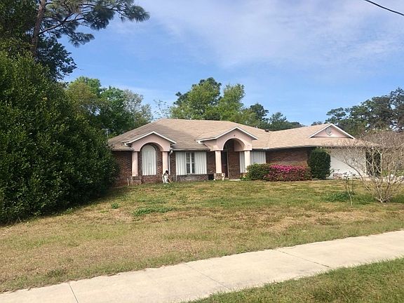 3rd image of 1391 Bladon Ave