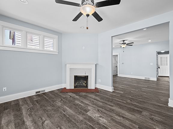 2nd image of 2428 18th Ave