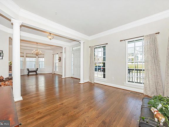 5th image of 11906 Chestnut Branch Way