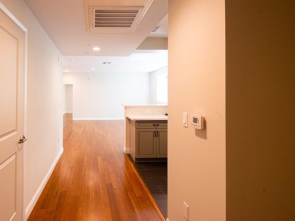 3rd image of 1452 S Bedford St #11