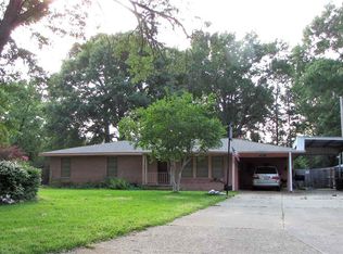 122 Hudson St, Center, TX 75935