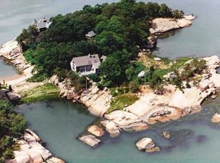 3 Pot Island, Branford, CT 06405