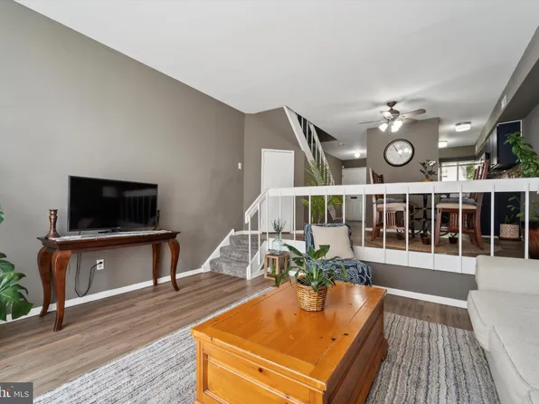 228 Center St #228, Bridgeport, PA 19405