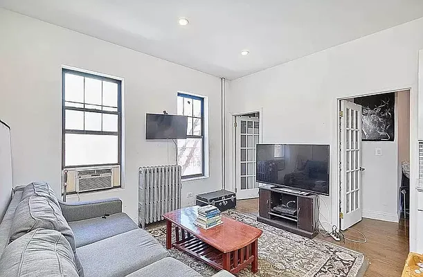 Rented by Corcoran | media 20