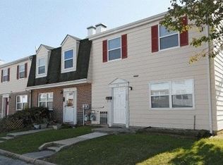38 Hebron Dr, Middle River, MD 21220