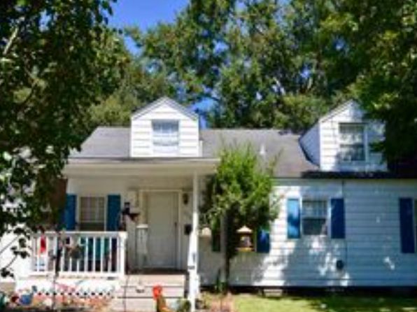 308 Hill Terrace Dr