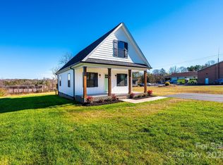 200 N Center St, Hildebran, NC 28637