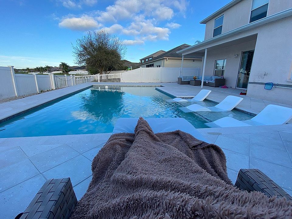 1st image of 31139 Bridgegate Dr
