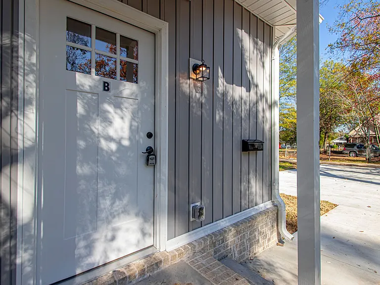 1523 S Cedar St — Photo 35