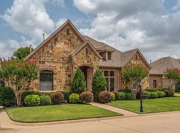 3rd image of 2007 Stone Canyon Ct