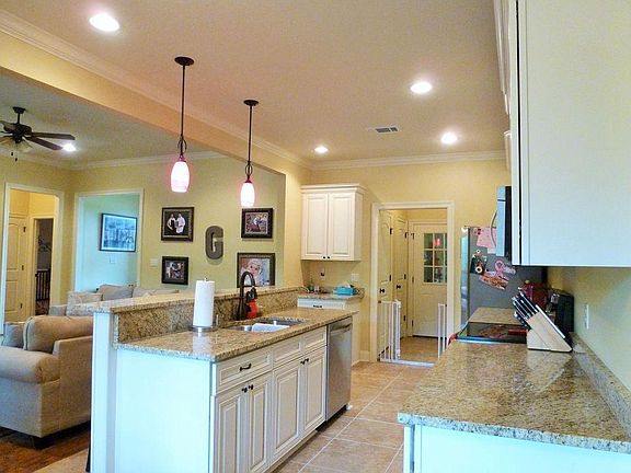 Big, beautiful, bright kitchen! All stainless and granite!