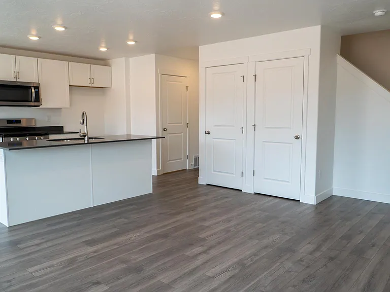 2963 W Hiatt Way — Photo 3