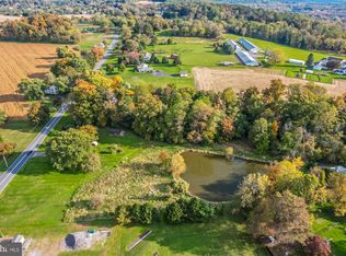 2041 Little Conestoga Rd, Elverson, PA 19520