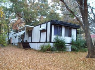 219 Cypress, Onalaska, TX 77360