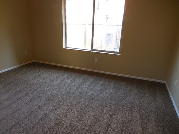 4th image of 1817 189th Street Ct E