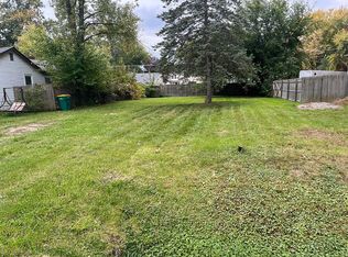 21639 Jefferson St, Farmington Hills, MI 48336