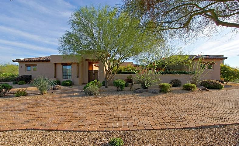 1st image of 4003 E La Ultima Piedra Dr