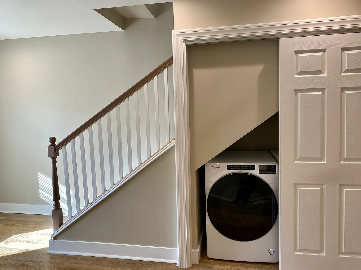 3 bed, 1.5 bath, 1088 sqft, $2,000 — Photo 4
