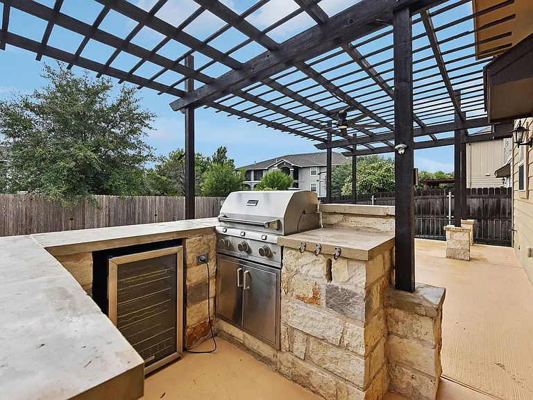 9912 Milla Cir #31 — Photo 14