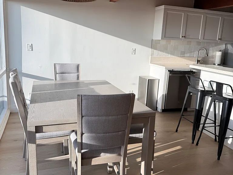2014 W Oceanfront — Photo 12