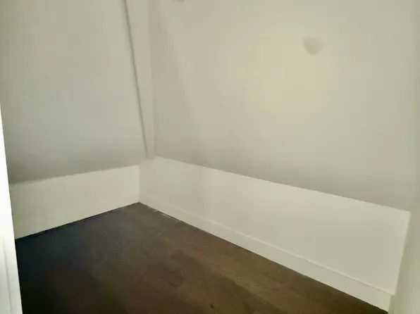 134 Beach 122nd Street image 8 of 9