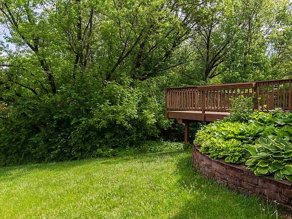 3rd image of 1384 Woodcreek Bnd
