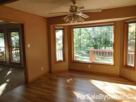 2nd image of 1181 Lakeshore Dr