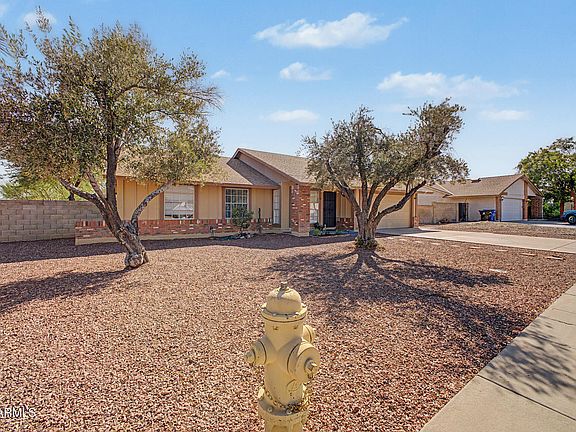 3rd image of 4001 W Villa Rita Drive
