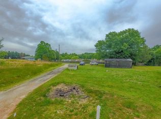 185 Watts Rd, Hiram, GA 30141