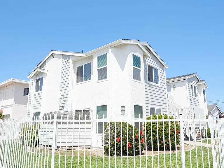346 Garfield St #D — Photo 17