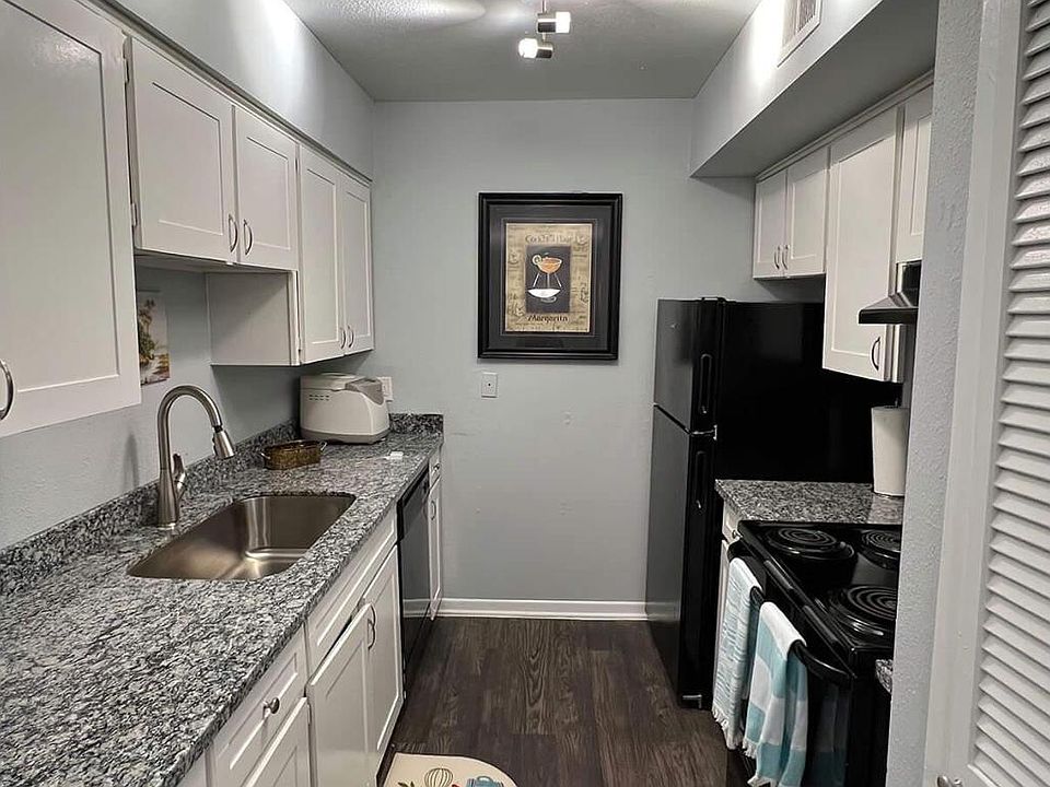 Pelican Reef 3802 Nasa Pkwy Seabrook TX Zillow