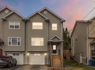 33 Riverwood Dr, Halifax, NS B3T 0B1