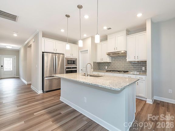 5th image of 14816 Batteliere Dr