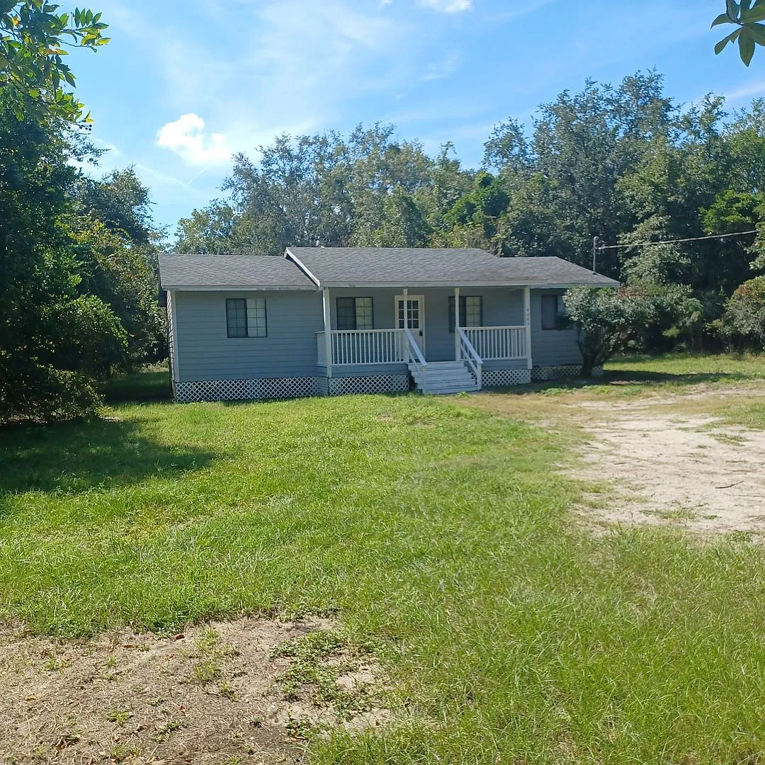 Secluded 4 BR 2 BA Mobile Home — Photo 1