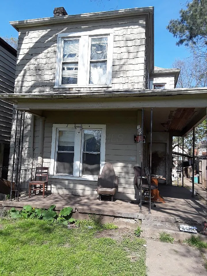 100 N Guilford Ave photo 1