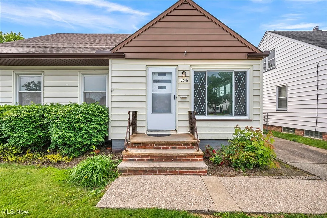 13616 Woodward Blvd photo 1
