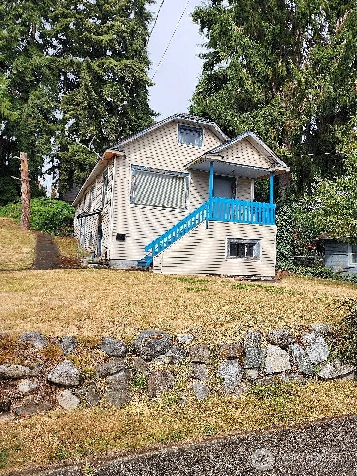 4519 34th Avenue S photo 1