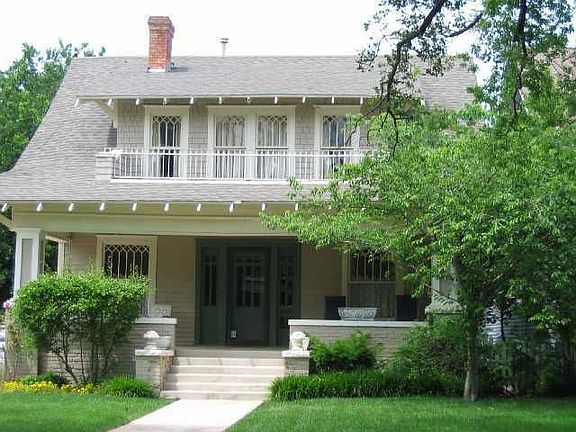 South facing front view