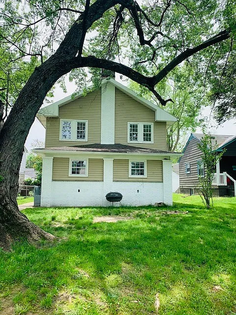 725 Berkley Rd photo 1