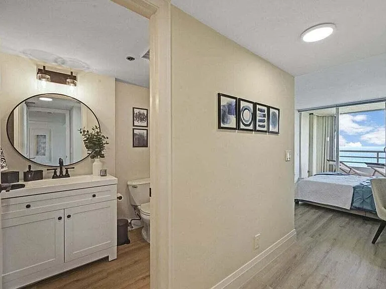 4201 N Ocean Blvd #1605 — Photo 24